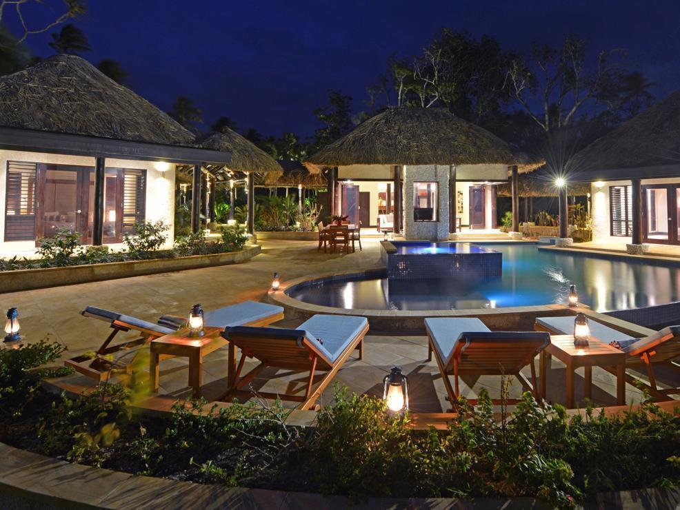 Wavi Island Hotel Naindi Exterior foto